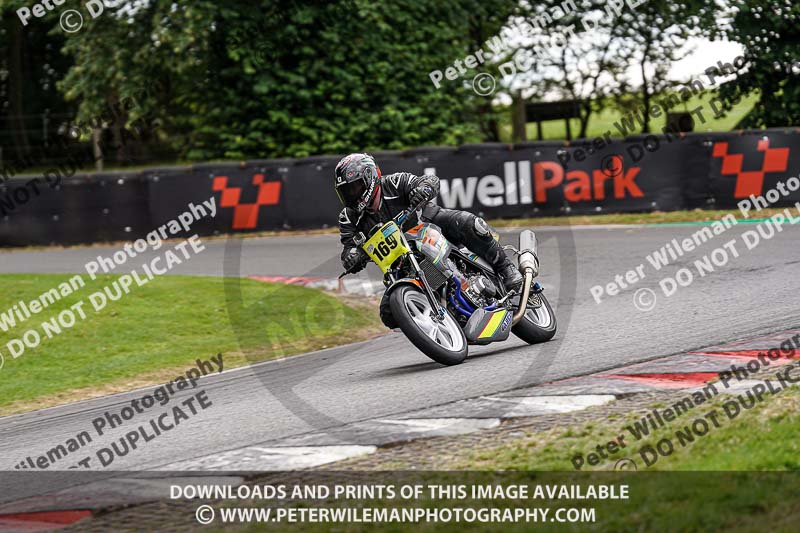 cadwell no limits trackday;cadwell park;cadwell park photographs;cadwell trackday photographs;enduro digital images;event digital images;eventdigitalimages;no limits trackdays;peter wileman photography;racing digital images;trackday digital images;trackday photos